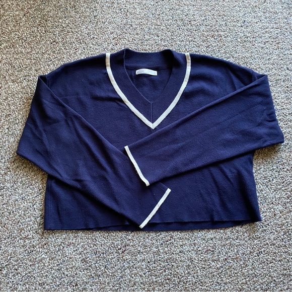 Oak + Fort Cropped Sweater - Picture 1 of 2